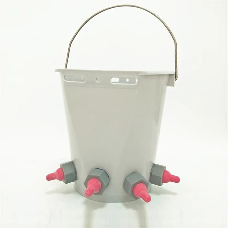 Animal Plastic Tools Multiple Teats Milk Bucket 8L Calf Lamb Plastic Milking Bucket